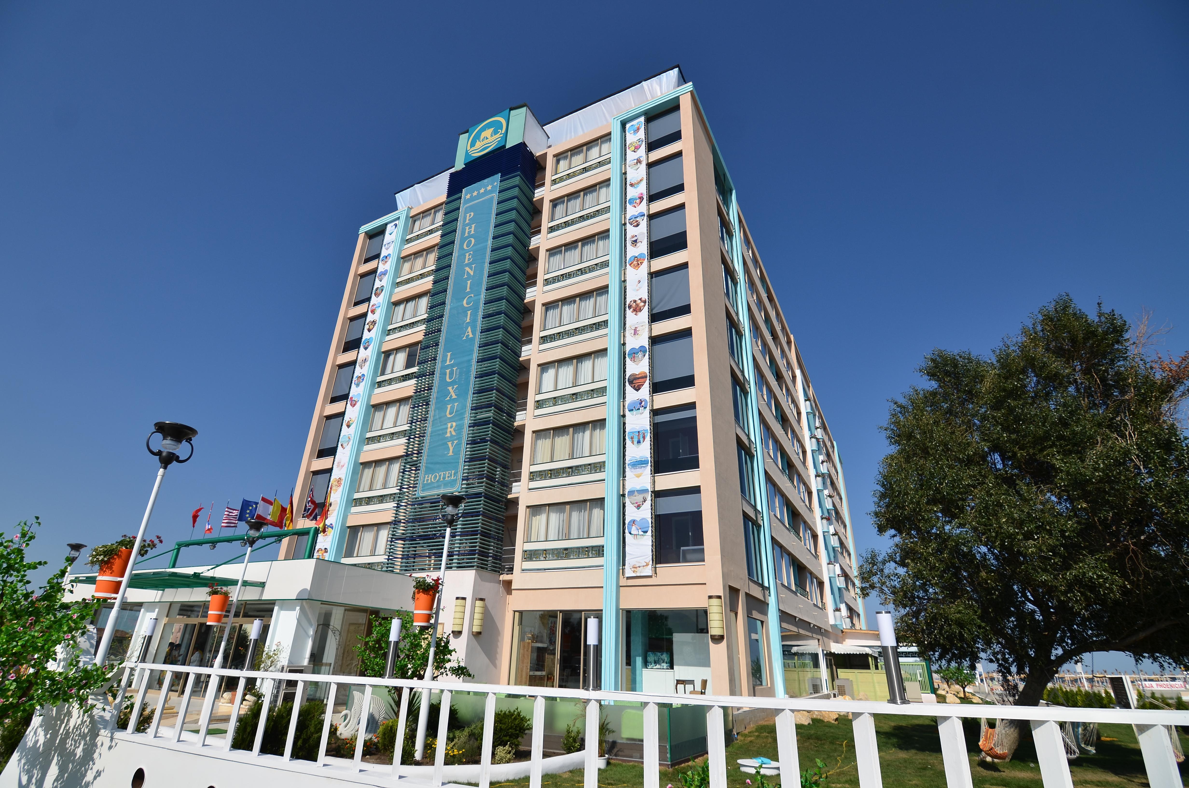 Phoenicia Luxury Hotel 4*