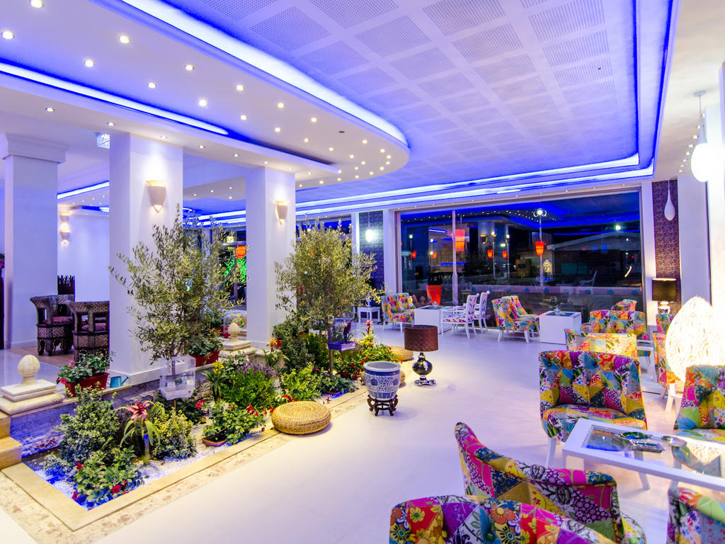 Hotel Phoenicia Luxury 4*