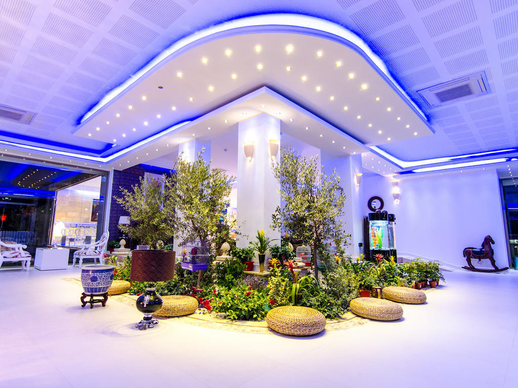 Phoenicia Luxury Năvodari