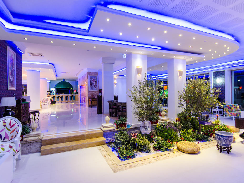 Hotel Phoenicia Luxury